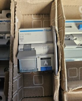 Elektroinštalačný materiál/ elektromateriál - 6