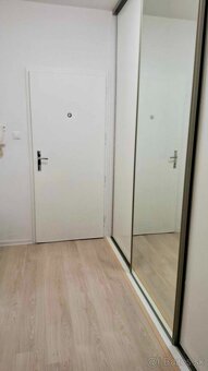 1 izb. s balkónom Vyšehradská (staršia novostavba) - 6