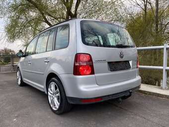 Touran 1.9 tdi 77kw 2010 - 6