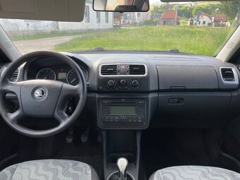 Predám škoda fabia 1.2HTP rok výrobi 2008 - 6