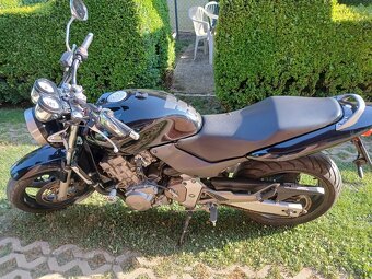 Honda Hornet 600 - 6