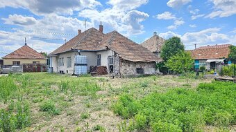 3 IZB ROD.DOM S VEĽKÝM POZEMKOM - KMEŤOVO, OKRES NOVÉ ZÁMKY - 6