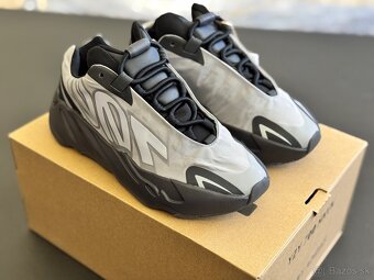 Adidas Yeezy 700 MNVN metal veľ. 36,5 - 6
