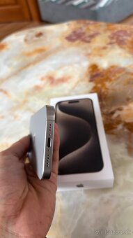 Predám iPhone 15 Pro 128gb Natural Titanium - 6