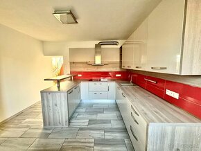 VÝRAZNE ZNÍŽENÁ CENA➔Rodinný dom po rekonštrukcii vo VK - 6