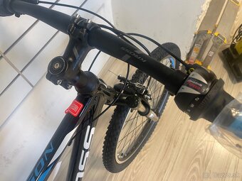 Predám nový nikdy nejazdený juniorský bicykel Kross Hexagon - 6
