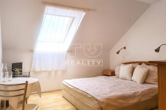 Znížená cena Na predaj penzión Gita v obci Podhájska... - 6