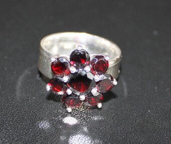 Prsteň s granátom striebro 925 - 6