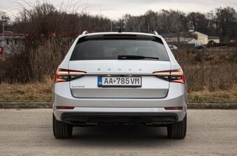 Škoda Superb 2.0 TDI DSG 2019 - 6