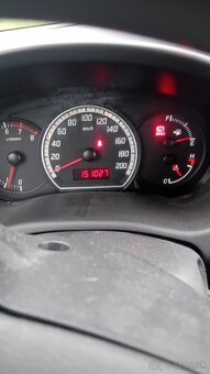 Suzuki swift - 6