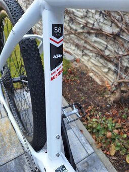 Elektrobicykel Ktm veľ.56cm - 6