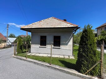 STARŠÍ RODINNÝ DOM - CHALUPA - MALÁ LEHOTKA - 6