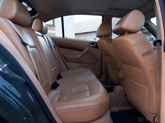 ŠKODA OCTAVIA 1.8T 110KW L&K - 6