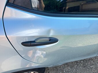 Mazda 2, 1.3l (2008) hatchback - 140000km - 6