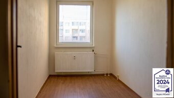 4 - izbový byt s loggiou Sídlisko KVP, ul. Titogradská - 6