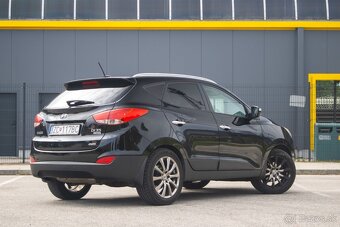 Hyundai ix35 2.0 CRDi VGT Premium 4x4 A/T /AJ NA SPLATKY/ - 6