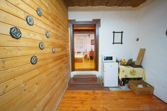 Rekreačný domček s vinicou vo Vrábľoch na predaj - 6