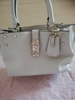 Dámska kabelka Guess - 6