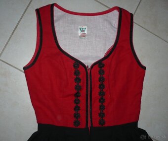 Kroj Dirndl Tirol 42 modrotlač - klobúk fašiangy - kabát - 6