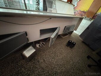 Chladiarenská vitríny 2ks - 6