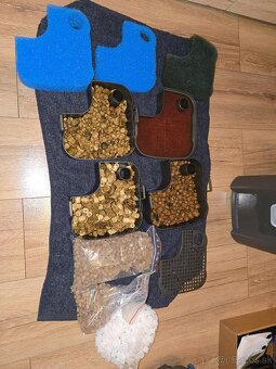 Predám Akvárium s vybavením 78L - 6