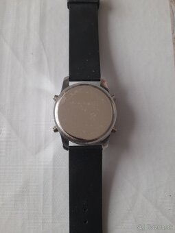 Digitálne hodinky - 6