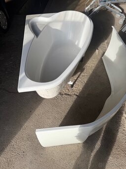 Laminátová vaňa rohova - 6