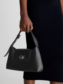 Čierna Calvin Klein kabelka - Nová - 6