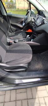 Peugeot 2008 benzín, manuál - 6