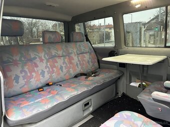VW T4 MULTIVAN 2,4D - 6