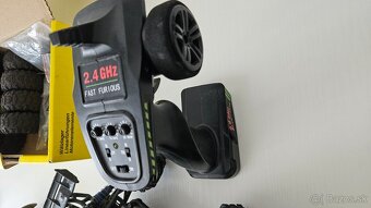RC Auto 1:18 - 6