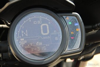 Honda Rebel CMX 1100 - 6