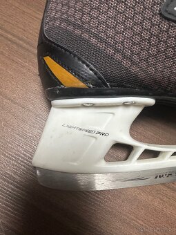 Detské ľadové  korčule Bauer Supreme Pro v. 36 - 6