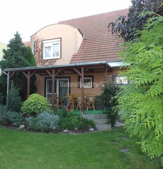 Štýlový rodinný dom na PREDAJ - 6