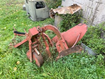 Predám dvojak ťažký pluh na oranie - 6