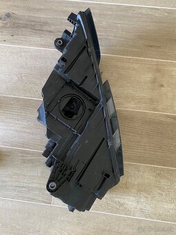 Skoda Octavia 3 facelifit predne ľavé svetlo - 6