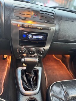 2009 Hummer H3T pickup - 6