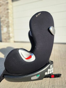 Otočná autosedačka Cybex Sirona (Grafit/Čierna) - 6