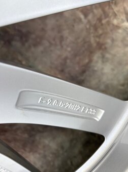 Zimní top sada Audi Q7 285/45R20 112V - 6