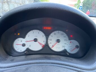 Predám Peugeot 206 1,6 16V 80kW - 6