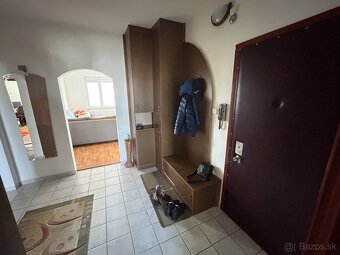 3 izb. byt na Starohorskej ulici v Banskej Bystrici - 6
