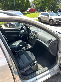 Predam Skoda Octavia a5 1.9tdi 77kw - 6