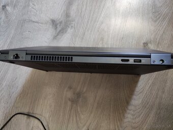 Dell Latitude 5580 | i3 7100u | 8GB DDR4 RAM | nové m2 SSD - 6