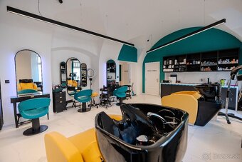 Predáme novo zariadený salon - 6