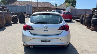 345.Opel Astra J 2.0cdti A20DTH Na náhradní díly - 6