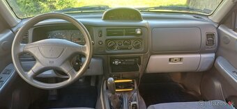 Mitsubishi Pajero Sport - 6