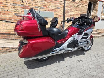 Honda GL1800 - 6