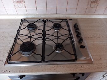 Rohová kuchynská linka - 6