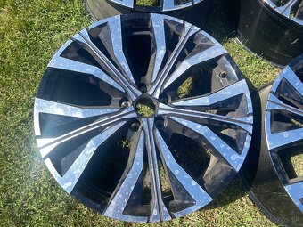 Renault Austral R20 4ks - 6