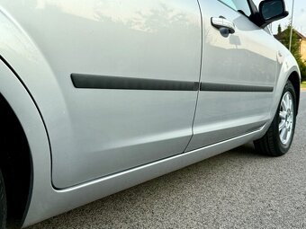 Ford Focus 1.6 TDCi 105 000km - 6